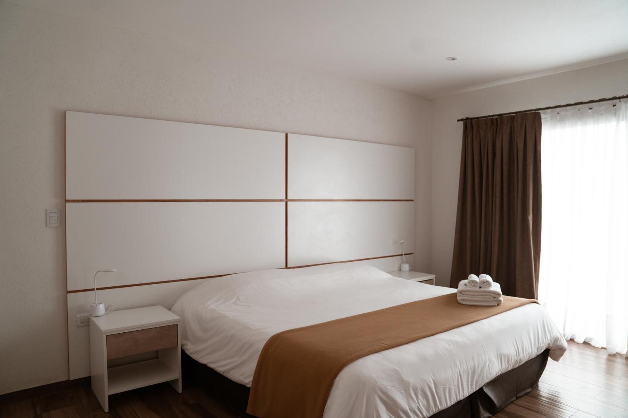 Chacras De Sierra Hotel เซียร์ราเดลอสปาเดรส ภายนอก รูปภาพ